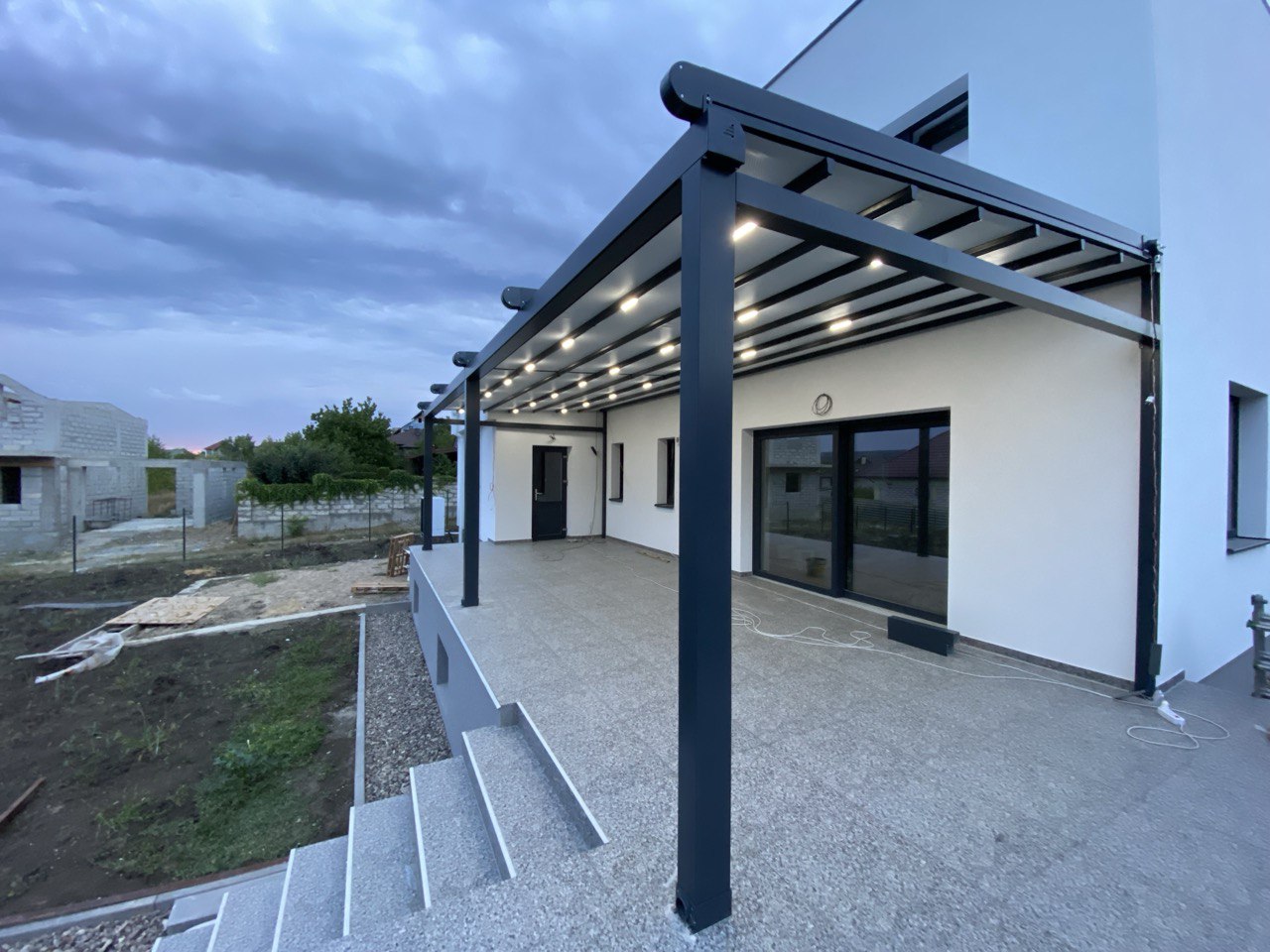 Фундамент дома – опалубка и армирование бетона